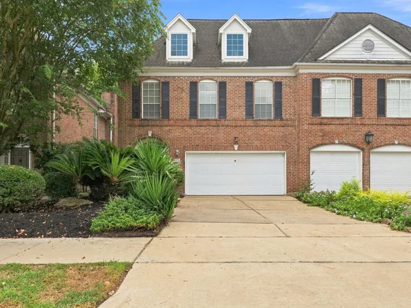5571 Beverlyhill St, Houston, TX 77056