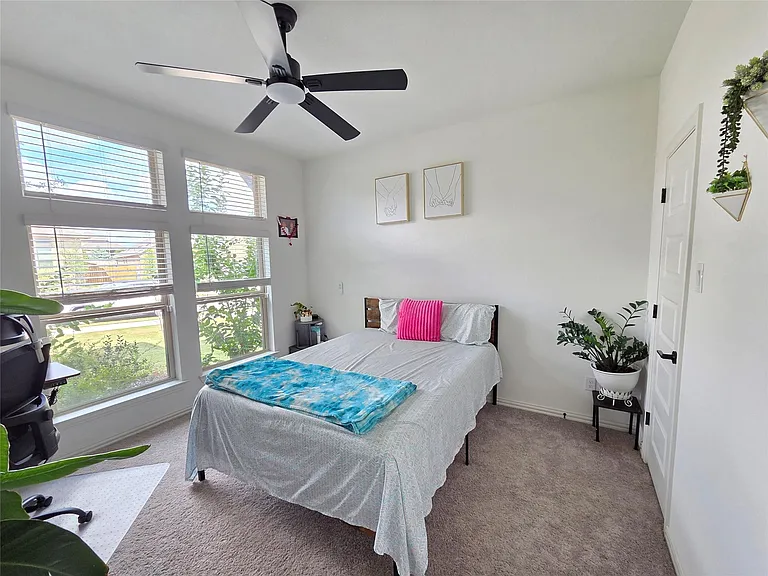 124 Mission Oaks Dr — Photo 6