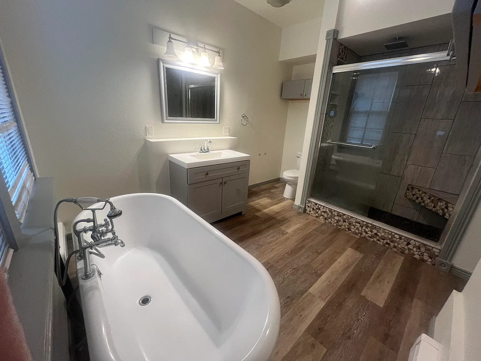 1449 Josephine St — Photo 3