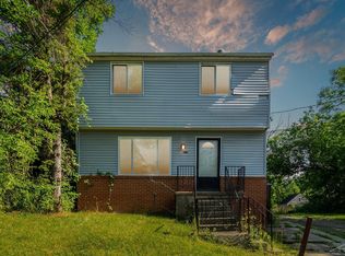 1041 E Lorado Ave, Flint, MI 48505