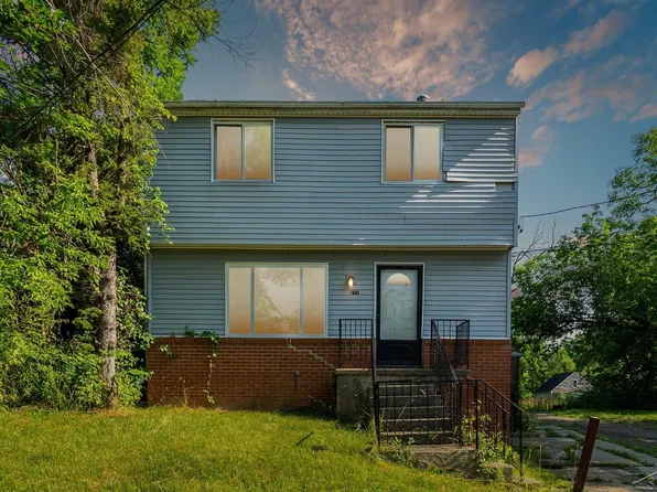 1041 E Lorado Ave, Flint, MI 48505