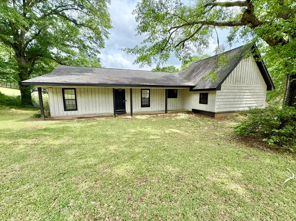 1630 Oak Hill Rd, Saltillo, MS 38866