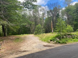 255 Blanchard Rd, Springvale, ME 04083