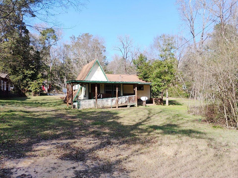 1st image of 229 Lincoln Dr
