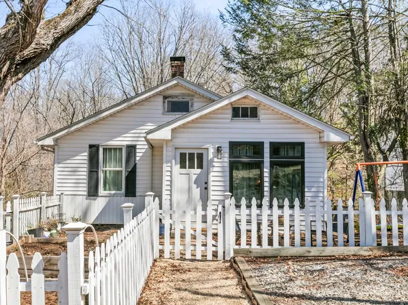 26 Wamboldt Ave, Asheville, NC 28806