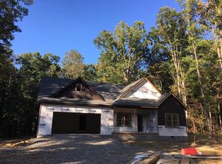 934 Goosepond Rd, Monterey, TN 38574