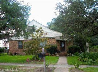 400 Yeend Ave, Chickasaw, AL 36611
