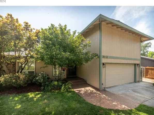 3240 NW Park View Dr, Beaverton, OR 97006