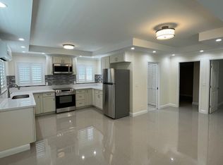 5096 Kalanianaole Hwy, Honolulu, HI 96821