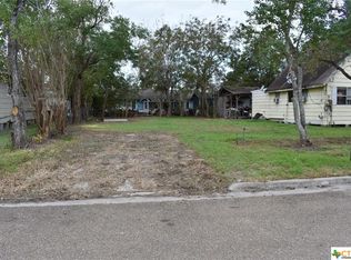 203 Marvelle St, Victoria, TX 77901