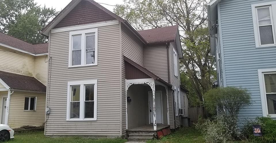 1st image of 247 Elm St