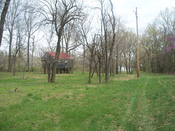 5th image of South Campside Dr.