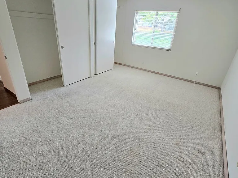 5648 Slicers Cir — Photo 15