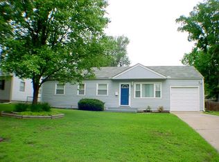 5410 SW 14th St, Topeka, KS 66604