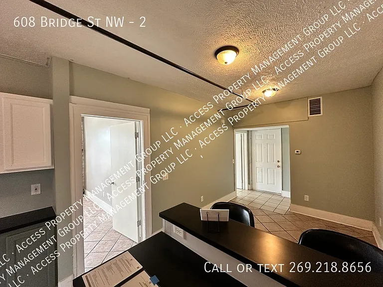 608 Bridge St NW #2 — Photo 5