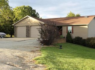 4961 E Dee Woods Rd, Ashland, MO 65010