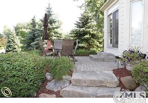 Extensive Landscaping (Large).JP