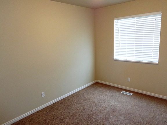 5th image of 6408 S High Bluff Dr