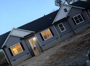 101 Dandy Loop Rd, Yorktown, VA 23692