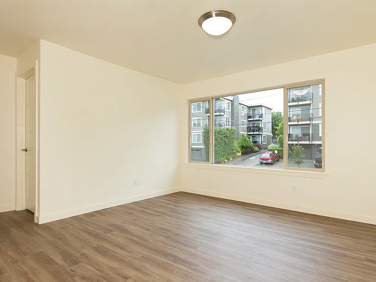 2237 Apartments - Located in the Heart of Ballard — Photo 47