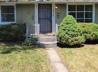 4326 E 10th Ave, Gary, IN 46403