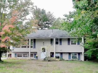 4 Strafford Rd, Dover, NH 03820