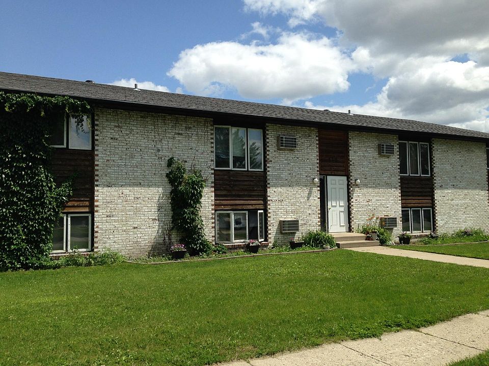 1st image of 419 6th St E APT 4