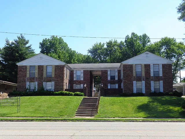8011 W Main St #2