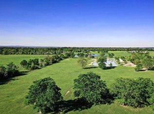 661 Fm 2550 Rd #B, Huntsville, TX 77320