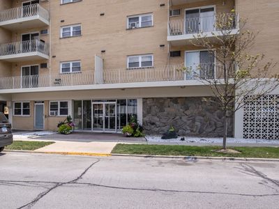 7929 W Grand Ave APT 309, Elmwood Park, IL, 60707