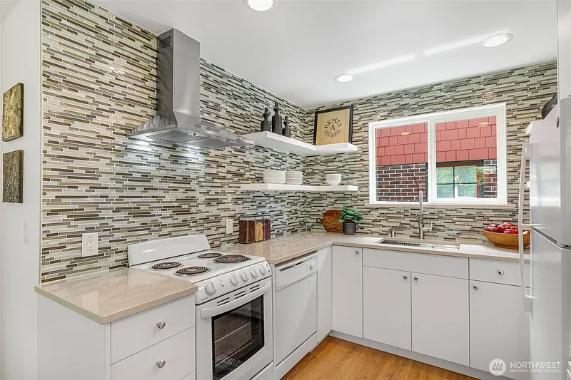 Thumbnail 15