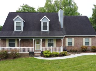 6916 Lindal Rd, Knoxville, TN 37931