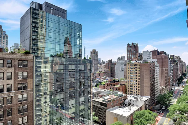 Sold by Corcoran | media 10