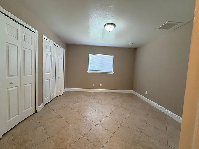 714 Jack Ave S — Photo 24
