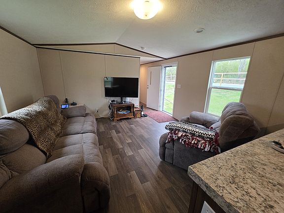 5th image of 421 Old Barbourville Rd W