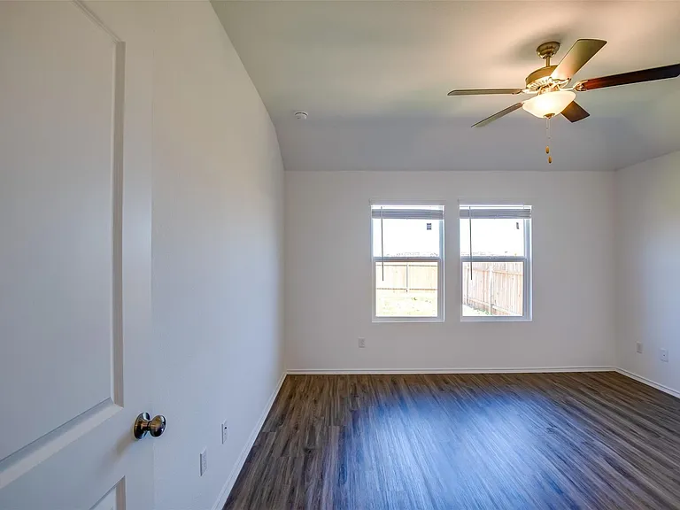 614 Milliner Loop — Photo 16