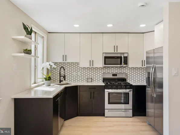 2638 Emily St, Philadelphia, PA 19145