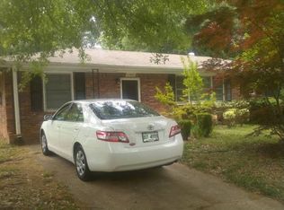 4009 Gladesworth Ln, Decatur, GA 30035