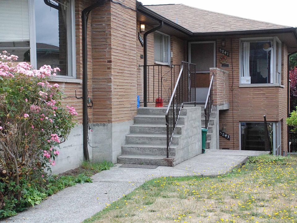 Approach Sidewalk