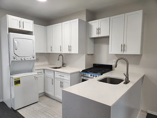 Rented by Loyal Realty NY Corp | media 7