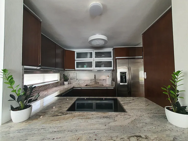 43 Calle Luna D2 Puertas Del Shl — Photo 6