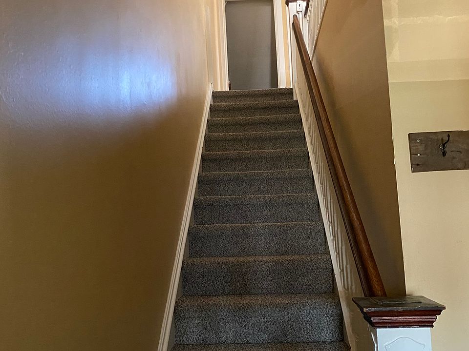 Entry Stairs