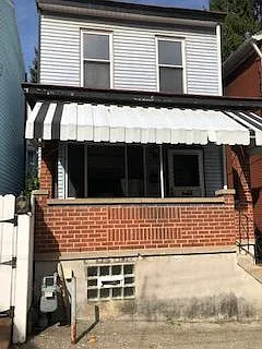 2629 Quarry St — Photo 1