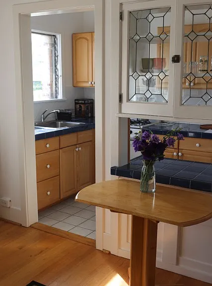 Nadine Apartments — Photo 19