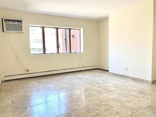 Rented by Parlor Real Estate Corp | media 1