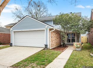 1722 Manor Oak Dr, Baton Rouge, LA 70810