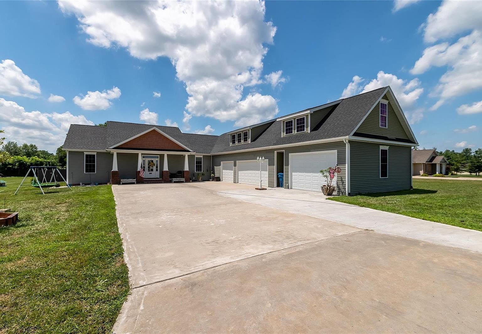 15311 Karigan Ln, Johnston City, IL 62951 Zillow