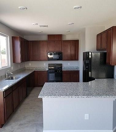 3rd image of 109 Pollentia Ave