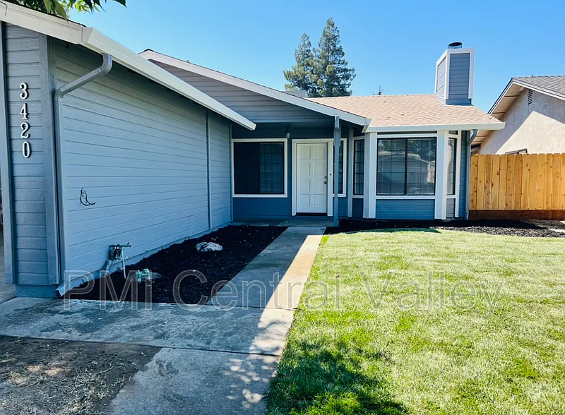3420 Janeen Way photo 1