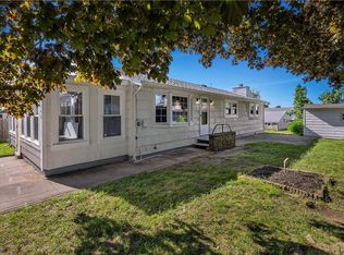 242 Welcome St, Fall River, MA 02721